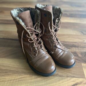 Call It spring combat brown boots